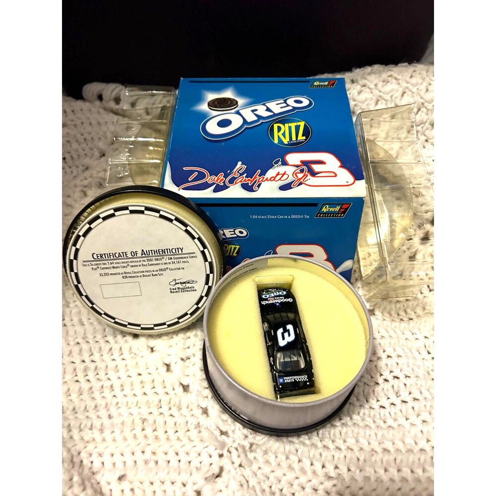 Dale Earnhardt Jr Oreo/Ritz diecast in Oreo box